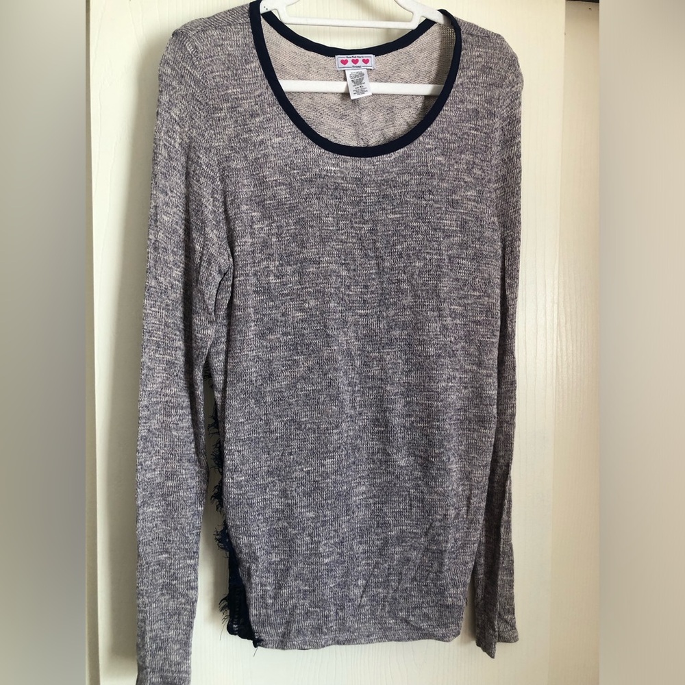 Womens/Juniors size XL grey and blue sweater.